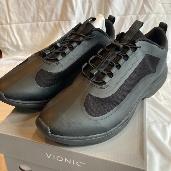 NIB Vionic Waterproof Sneaker Black W11 M - Picture 1 of 5